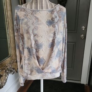 White Birch Pull Over Casual Top